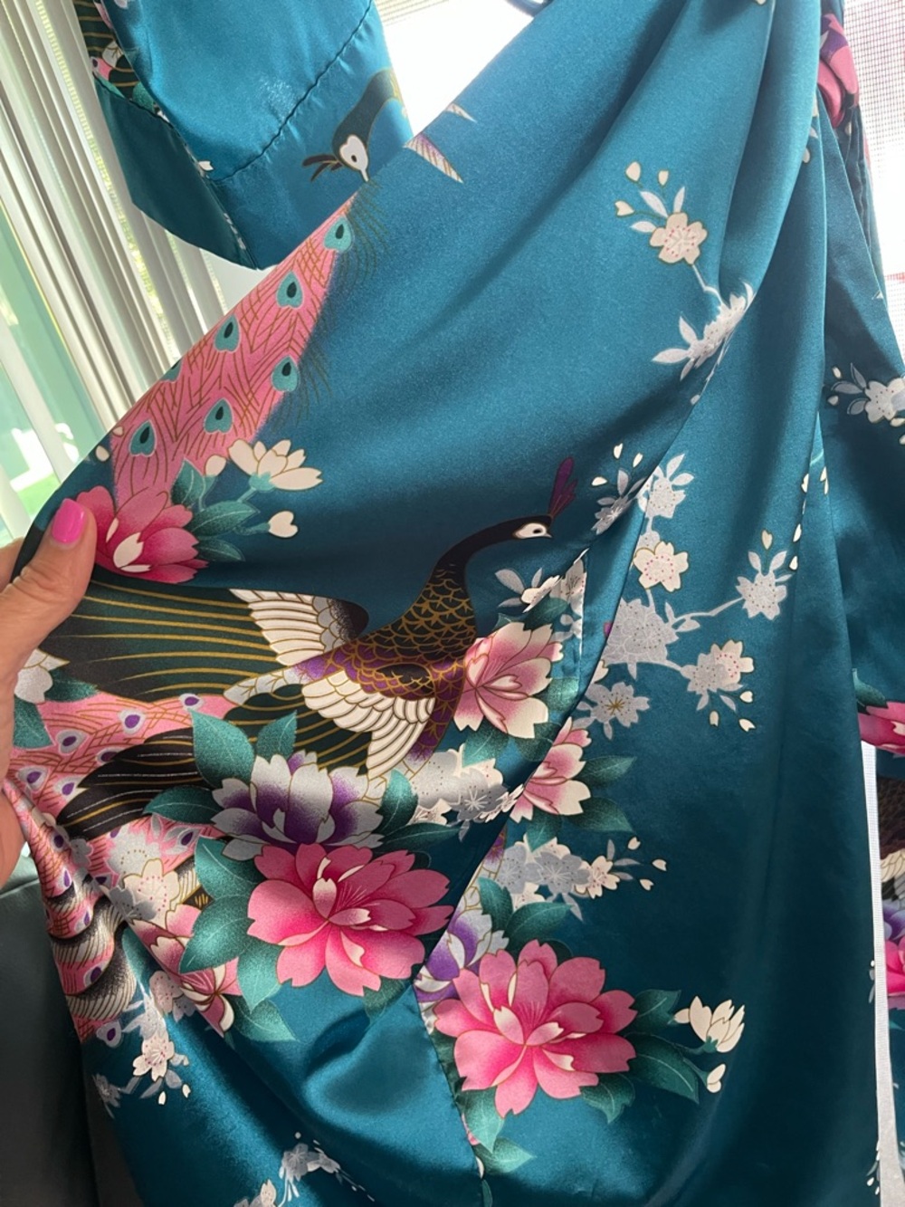 Silk-Feel Floral Kimono Robe in Teal - Picture 3 of 7